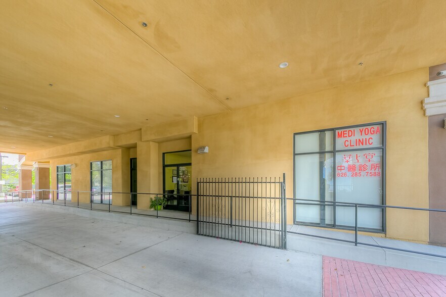 More Photos Of 1320 E Las Tunas Dr, San Gabriel Medical For Lease