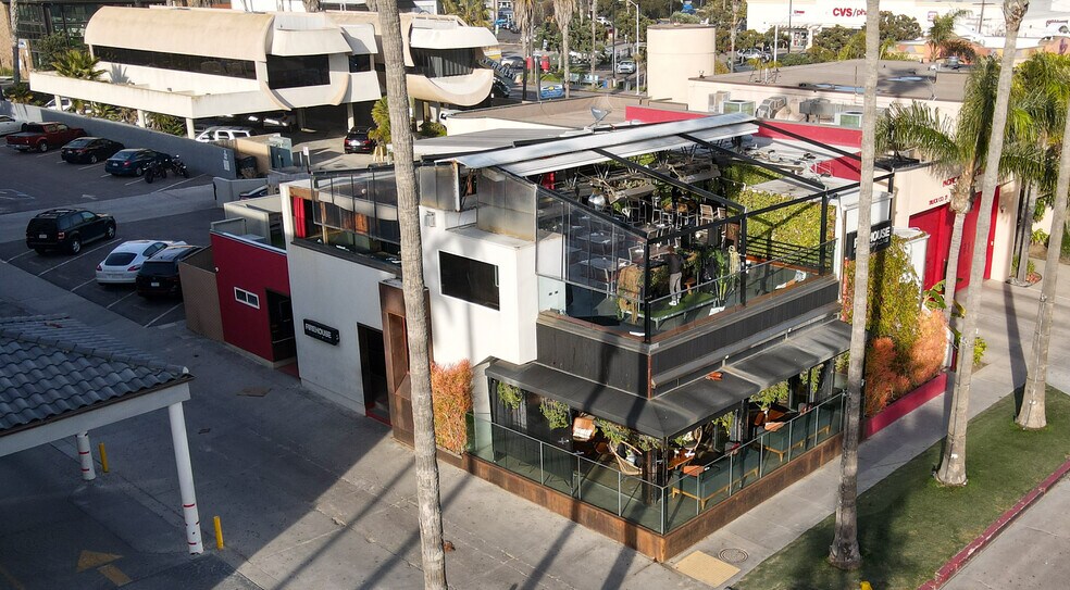 More Photos Of 722 Grand Ave, San Diego Restaurant For Sale