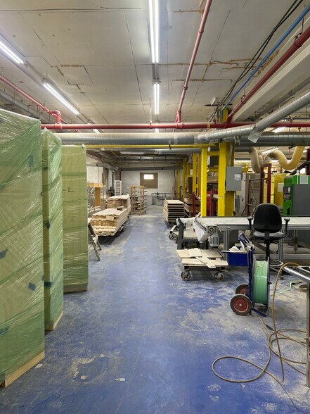 More Photos Of 100-57 103rd Ave, Ozone Park Warehouse For Sale