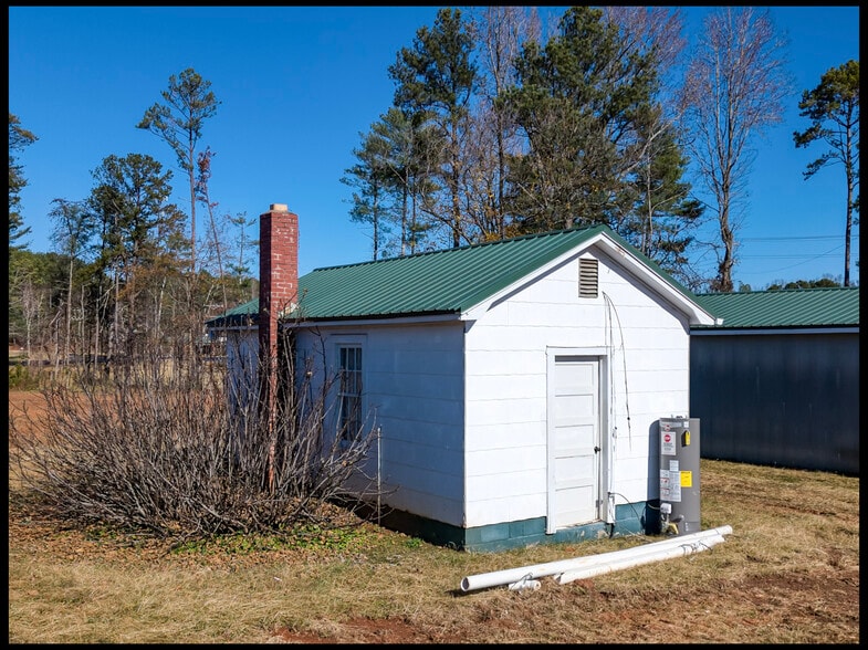 More Photos Of 101 S Cove Rd, Seneca Land For Sale