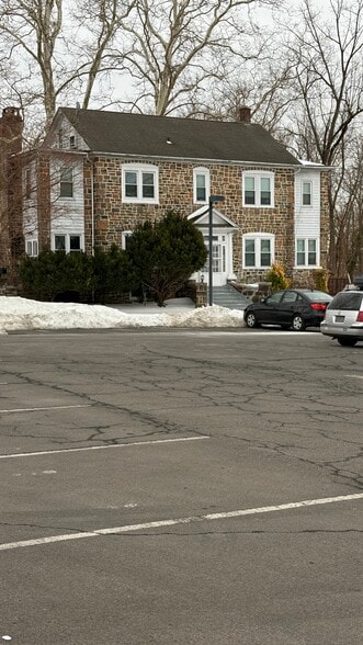 More Photos Of 1373 Easton Rd, Warrington Restaurant For Sale