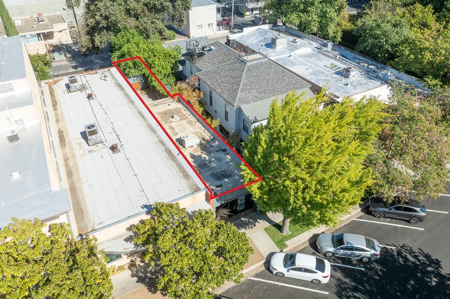 More Photos Of 928 15th St, Modesto Office For Lease