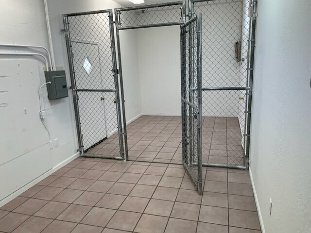 More Photos Of 7725 E Redfield Rd, Scottsdale Warehouse For Sale