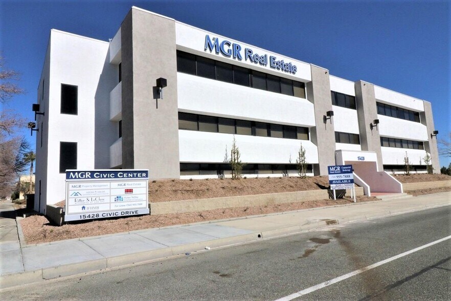 More Photos Of 15428 Civic Dr, Victorville Office For Lease