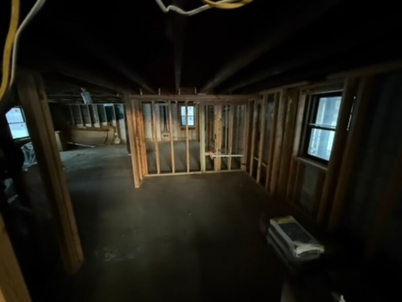 More Photos Of 2000 Hwy 34, Wall Township Auto Repair For Sale