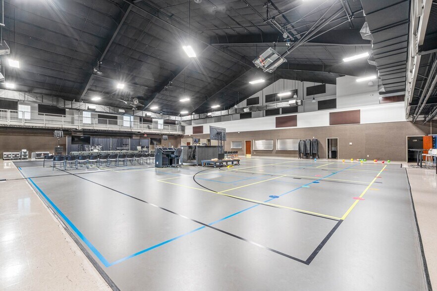 More Photos Of 3661 Dauphin St, Mobile Religious Facility For Sale