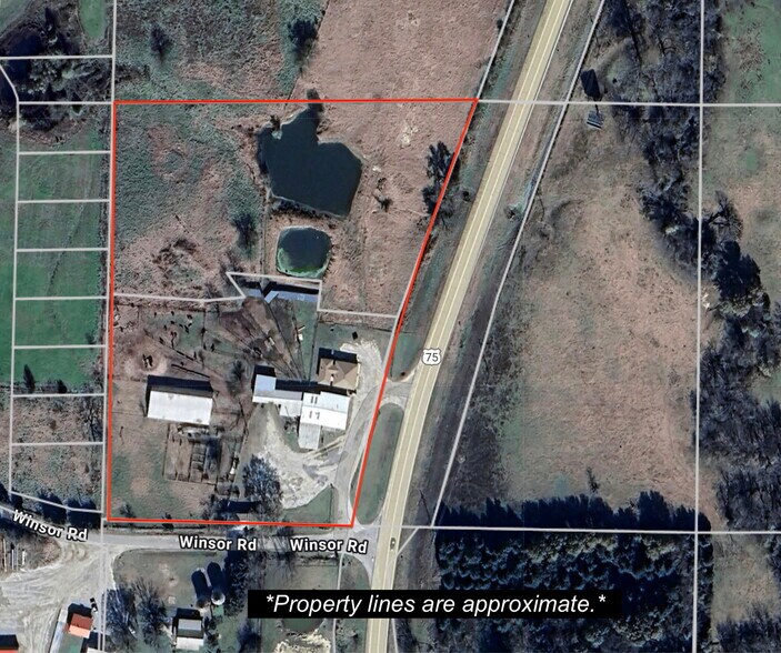 More Photos Of 1853 S Broadway St, Coalgate Flex For Sale