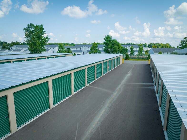 More Photos Of 7475 Torrey Rd, Swartz Creek Self Storage For Sale