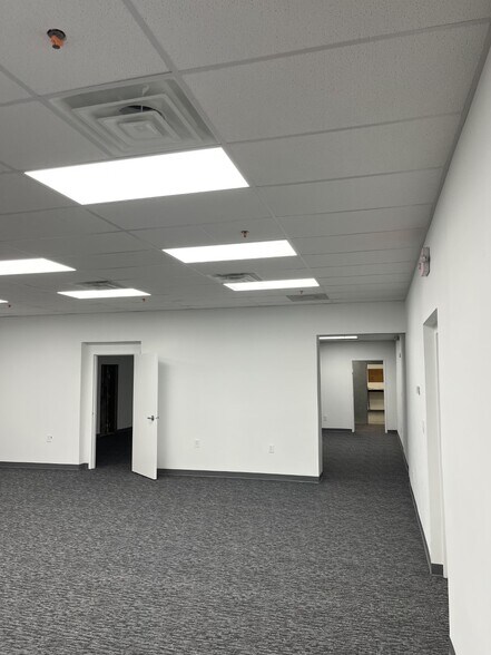 More Photos Of 170 Selig Dr SW, Atlanta Warehouse For Lease