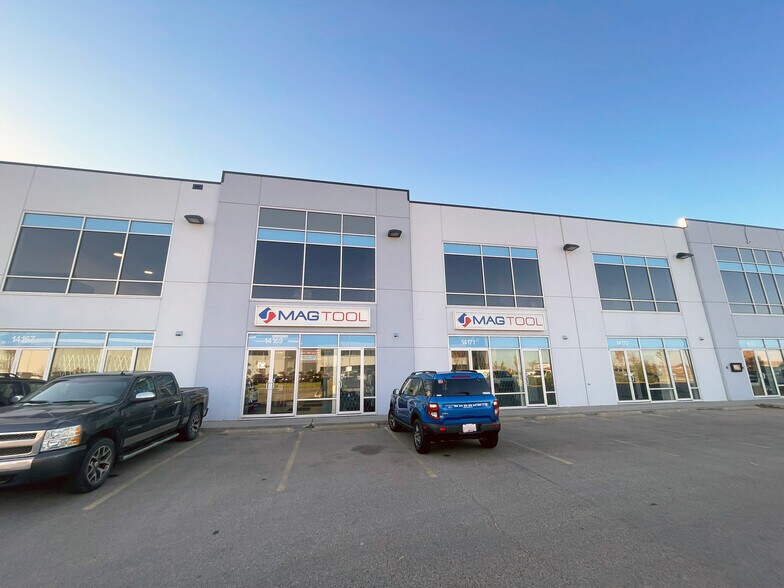 More Photos Of 14165-14185 162 Ave NW, Edmonton Showroom For Sale