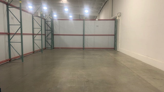 More Photos Of 245 S Spruce Ave, South San Francisco Distribution For Lease