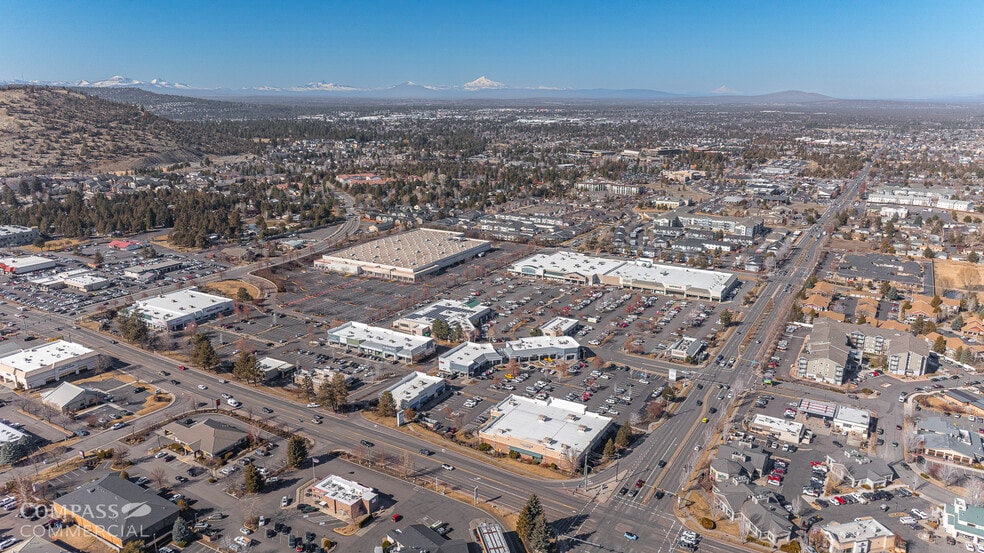 More Photos Of 2600-2650 NE Highway 20, Bend Unknown For Lease