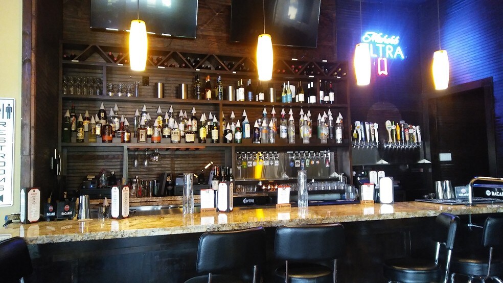 More Photos Of 11681 Westheimer Rd, Houston Restaurant For Sale