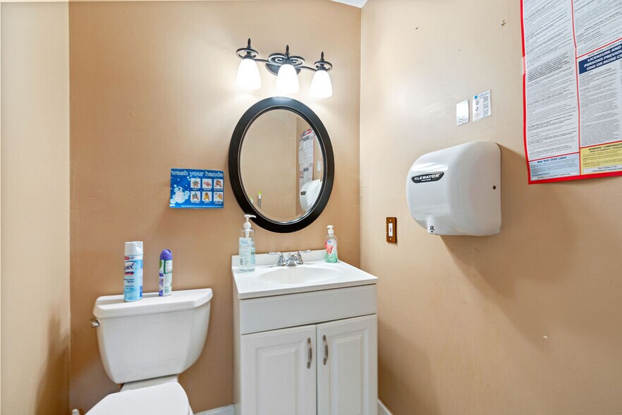 More Photos Of 2749 Hylan Blvd, Staten Island Office Residential For Sale