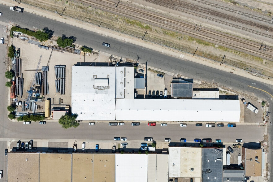 More Photos Of 3755 S Lipan St, Englewood Manufacturing For Sale