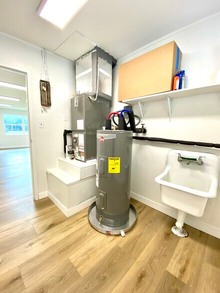 More Photos Of 1307 Highway 11 S, Picayune Specialty For Sale