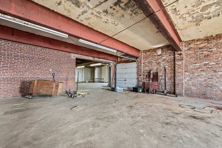More Photos Of 2400 Barnum Ave, Stratford Industrial For Sale