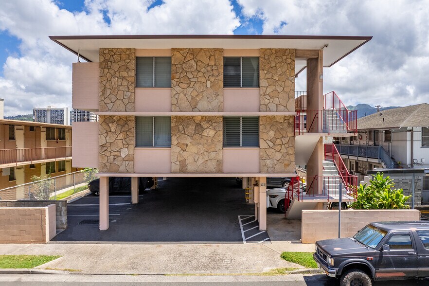 More Photos Of 2318 Lime St, Honolulu Apartments For Sale