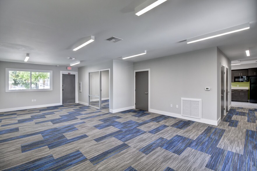 More Photos Of 239 SW 7th Ter, Gainesville Medical For Lease