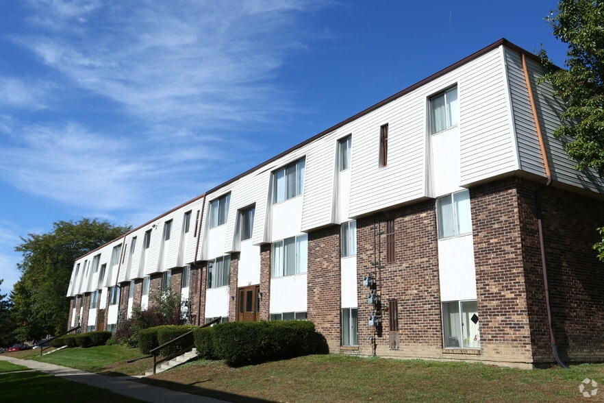 More Photos Of 831 Green Rd, Ypsilanti Apartments For Sale
