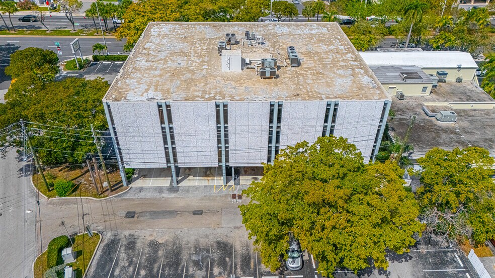 Primary Photo Of 5100 N Federal Hwy, Fort Lauderdale Office For Sale