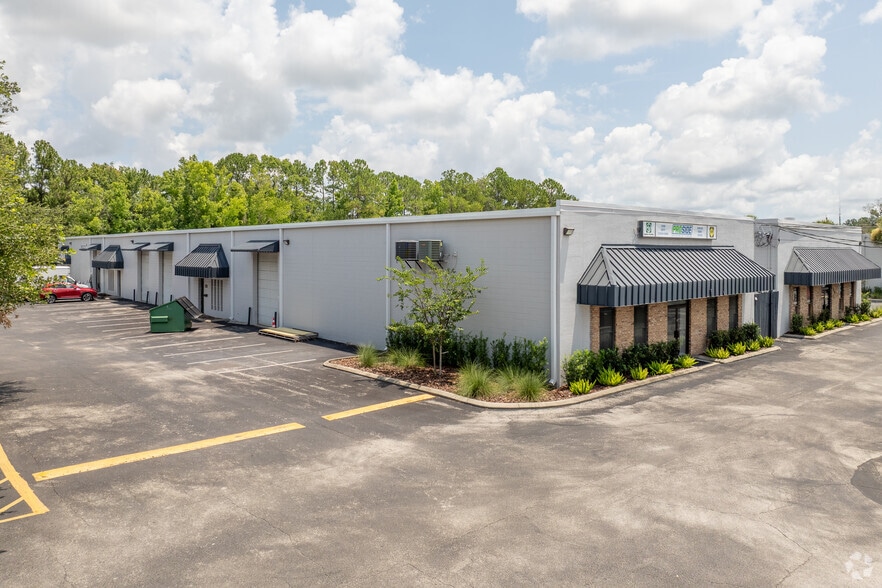 More Photos Of 4949 Sunbeam Rd, Jacksonville Unknown For Lease