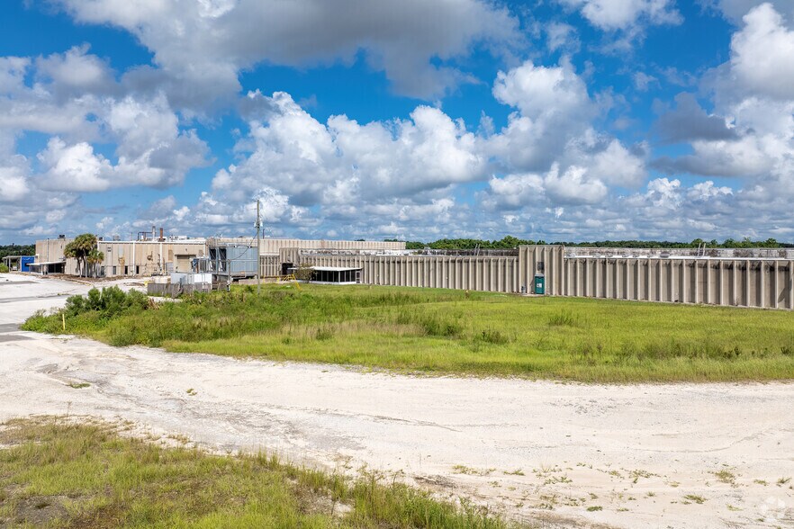 More Photos Of 5949 Sadler Rd, Apopka Food Processing For Sale