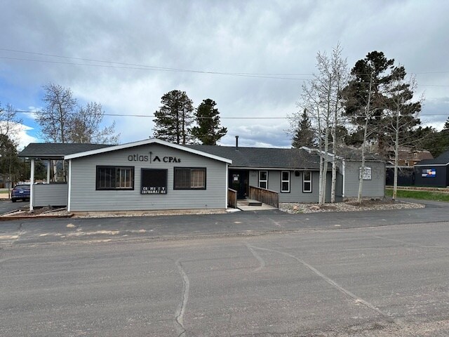 More Photos Of 210 N Pine St, Woodland Park Office For Sale