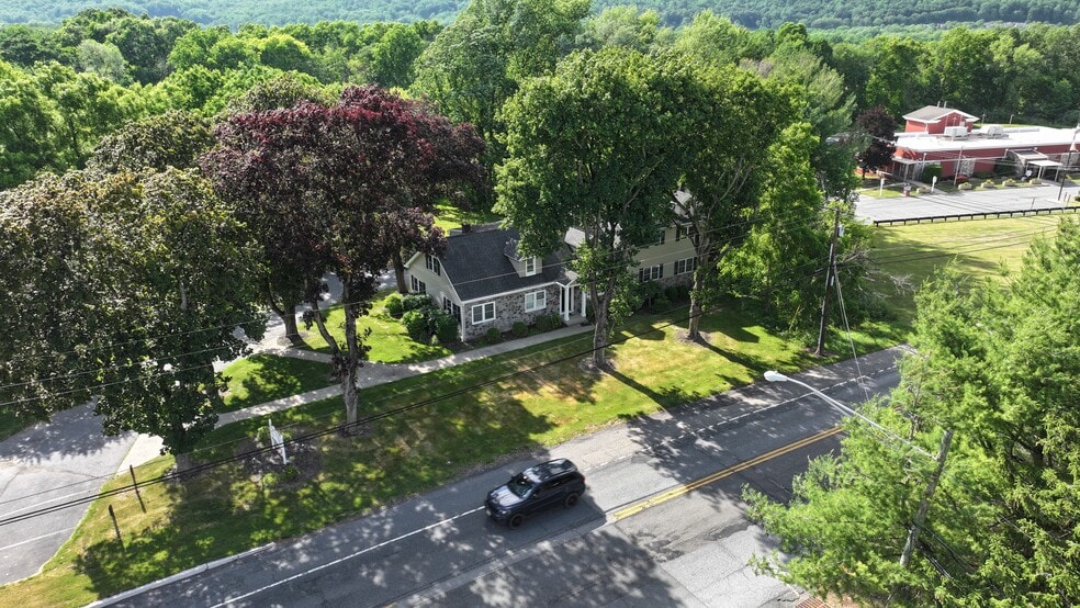 More Photos Of 205 State Route 31 N, Washington Office Residential For Sale