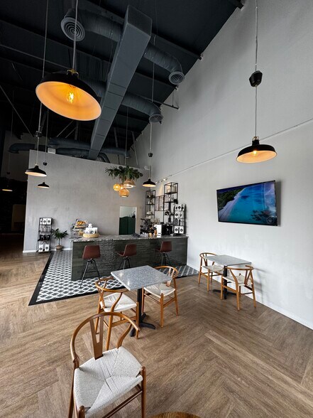 More Photos Of 6409 Jimmy Carter Blvd, Norcross Storefront Retail Office For Lease