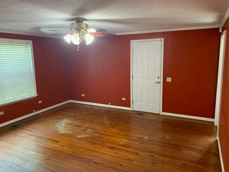 More Photos Of 1201 S Alabama Ave, Monroeville Office For Sale