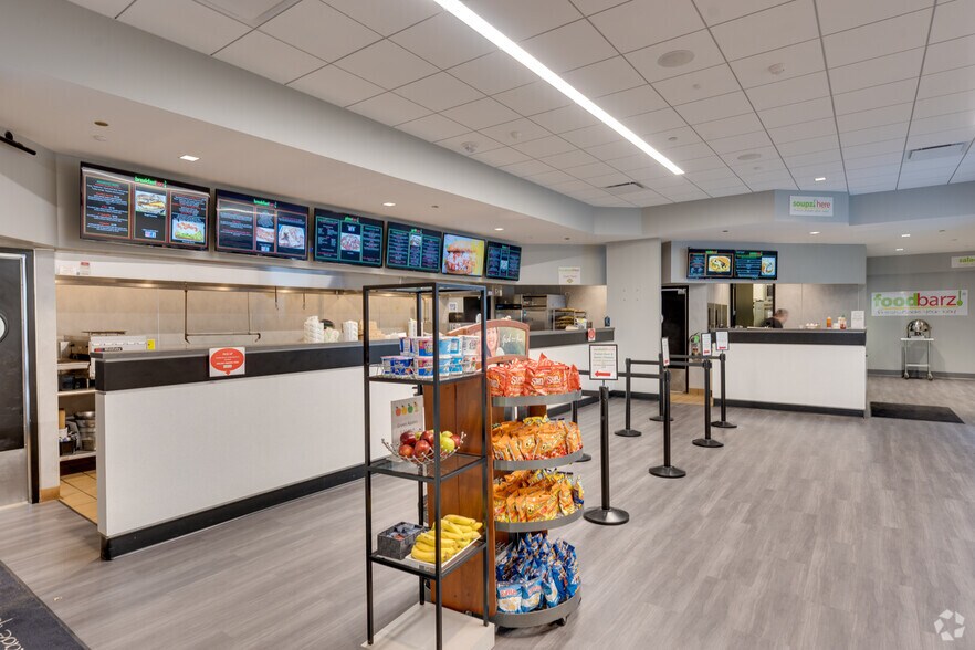 More Photos Of 1701 Golf Rd, Rolling Meadows Coworking Space