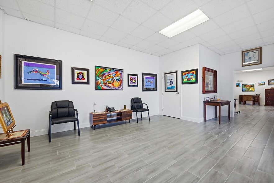 More Photos Of 30924 Suneagle Dr, Mount Dora Warehouse For Sale