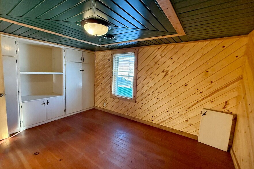 More Photos Of 3401 Highway 55, Eagan Warehouse For Lease