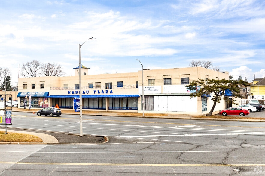 More Photos Of 1 Fulton Ave, Hempstead Office For Sale