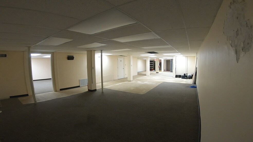 More Photos Of 408 W 45th St, Austin Medical For Sale