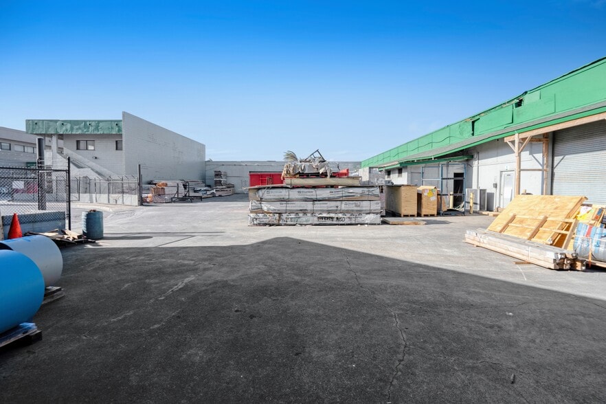 More Photos Of , Wailuku Industrial For Sale