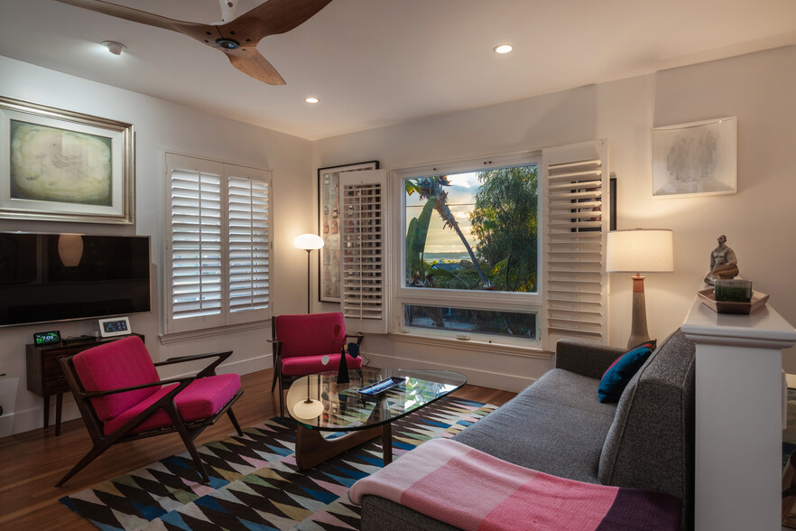More Photos Of 112-20 E Redwood St, San Diego Apartments For Sale