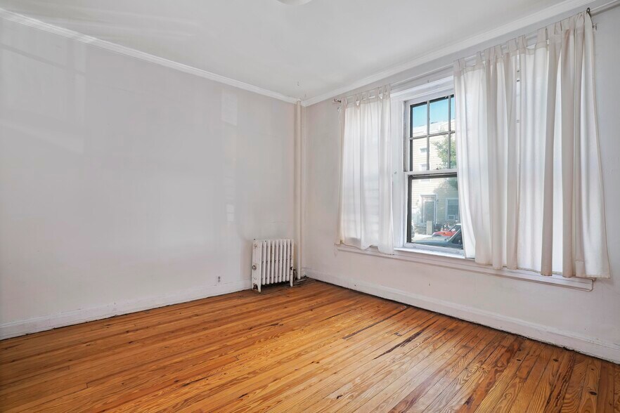 More Photos Of Powers St, Brooklyn Apartments For Sale
