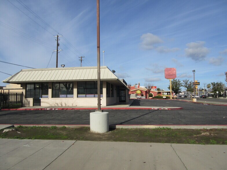 More Photos Of 311 N Abby St, Fresno Medical For Lease