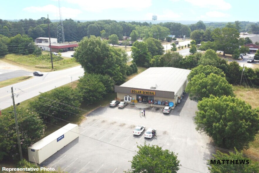 More Photos Of 413 W Queen St, Edenton Freestanding For Sale