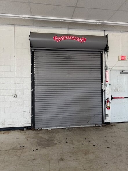 More Photos Of 1220 Shelburne Rd, South Burlington Freestanding For Lease