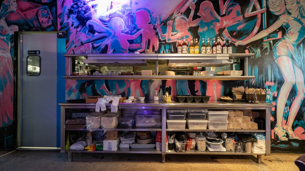 More Photos Of 201-205 NE 31st St, Oakland Park Restaurant For Lease