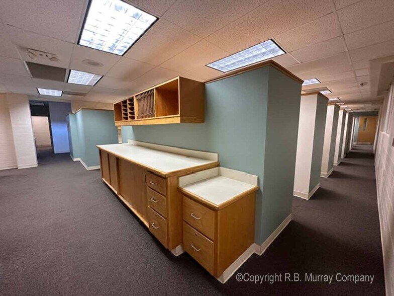 More Photos Of 1730 E Portland St, Springfield Medical For Sale