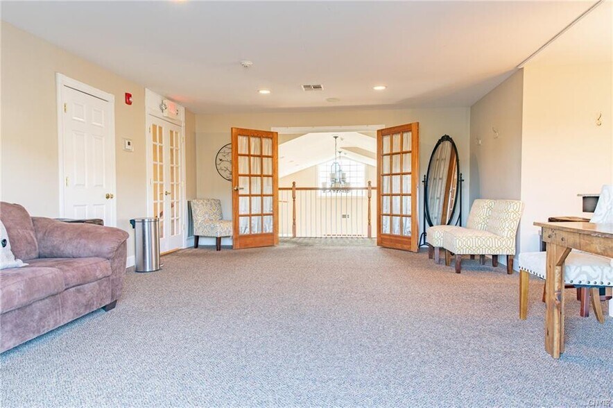 More Photos Of 6700 Dunnsville Rd, Village of Altamont Golf Course Driving Range For Sale