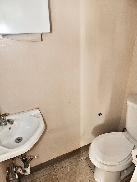 More Photos Of 830 Atlantic Ave, Long Beach Medical For Sale