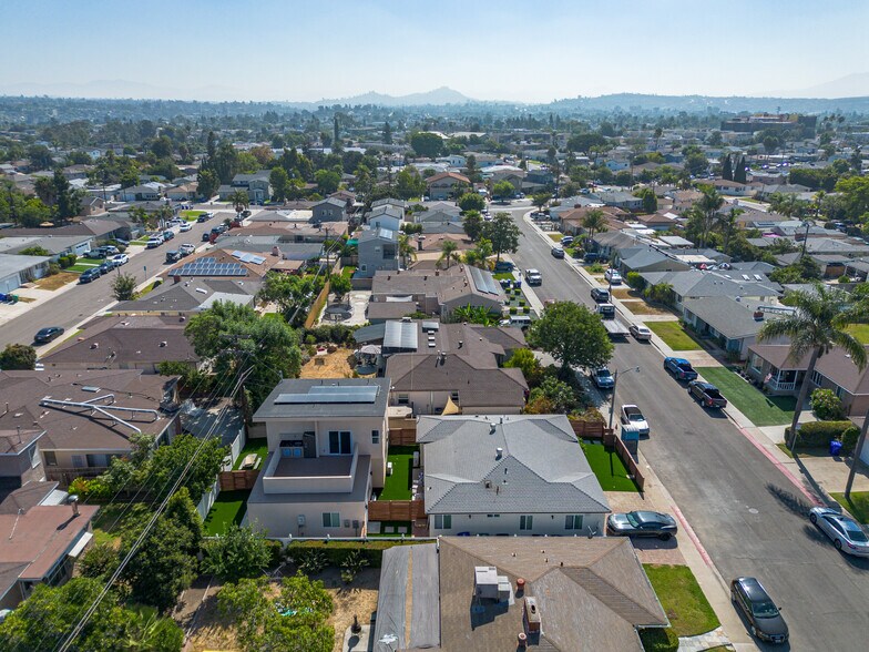 More Photos Of 6144 Pontiac St, San Diego Apartments For Sale