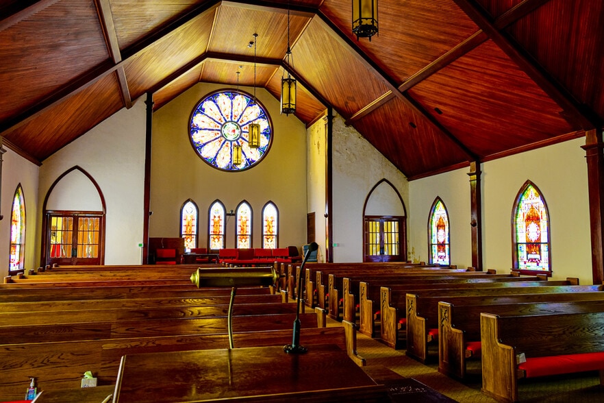 More Photos Of 110 E Peoria St, Paola Religious Facility For Sale