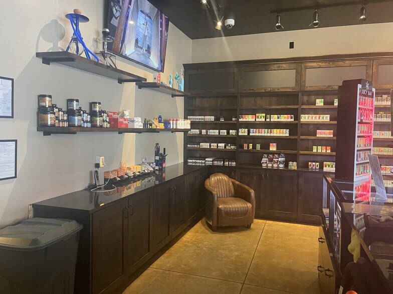 More Photos Of 869 S Turf Farm Rd, Payson Restaurant For Sale