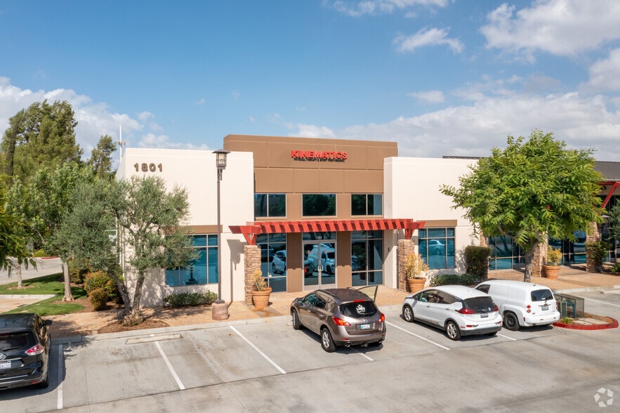 More Photos Of 1801 3rd St, Norco Unknown For Lease